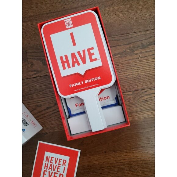 Never Have I Ever - Family Edition Game (2019) COMPLETE - Picture 7 of 8